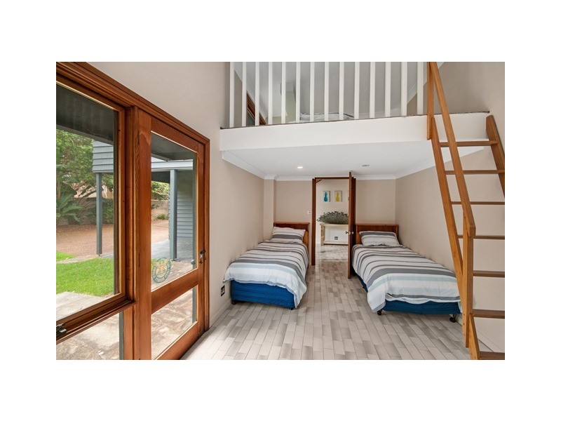 20 Bareena Avenue, North Avoca NSW 2260