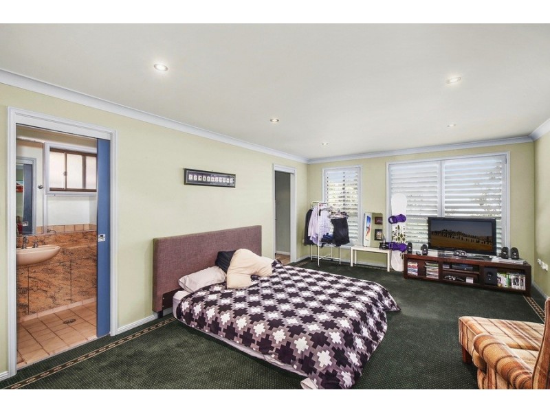 35 Tramway Road, North Avoca NSW 2260