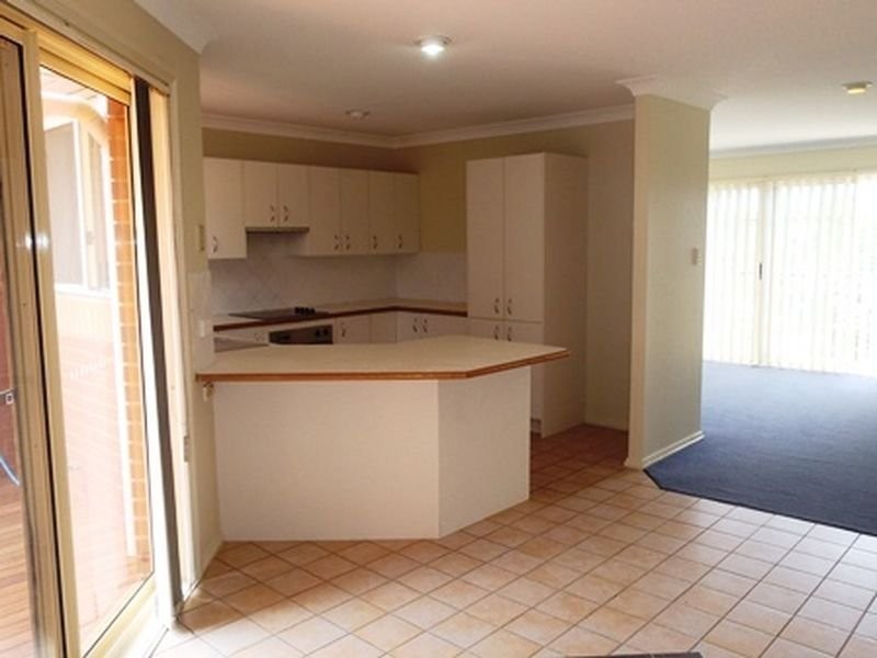 1/10 Sotherby Avenue, Terrigal NSW 2260