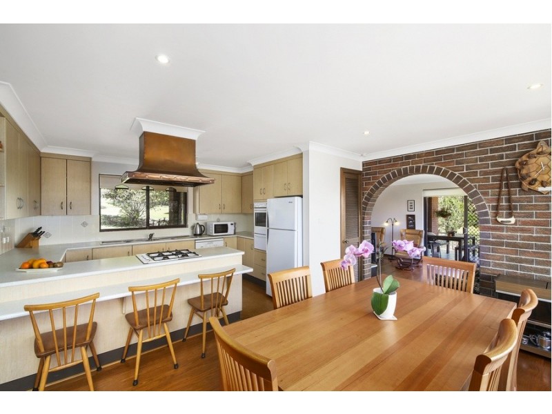 36 Beachview Esplanade, Macmasters Beach NSW 2251