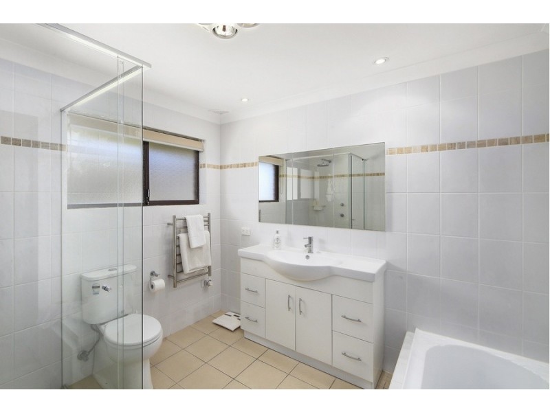 36 Beachview Esplanade, Macmasters Beach NSW 2251