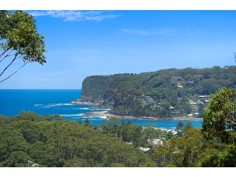 38 Harcourt Place, North Avoca NSW 2260