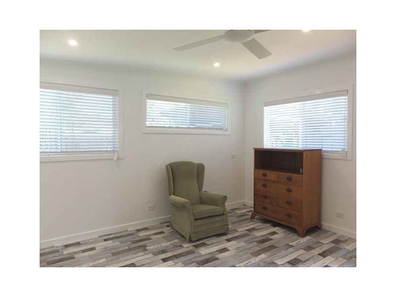 64B Noorong Avenue, Forresters Beach NSW 2260