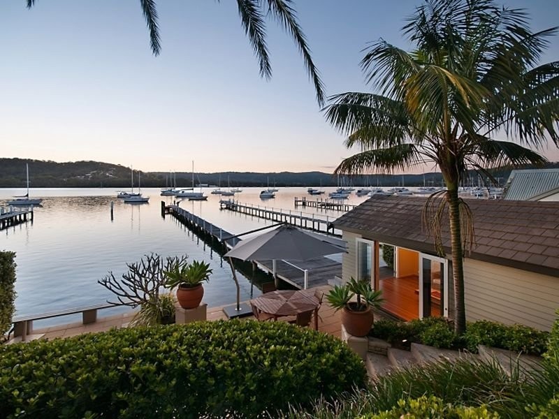 34 Eulalia Avenue, Point Frederick NSW 2250