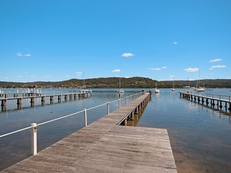 34 Eulalia Avenue, Point Frederick NSW 2250