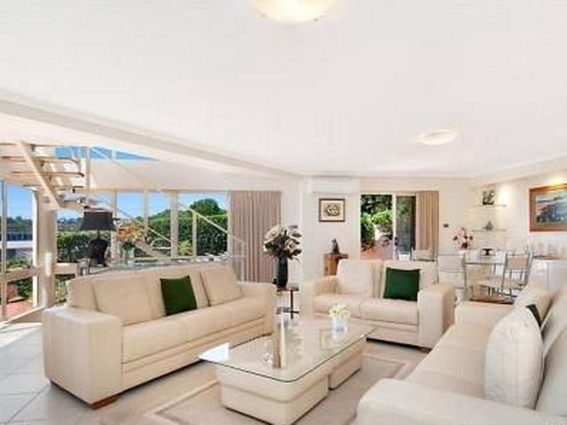 1/3 Hastings Road, Terrigal NSW 2260