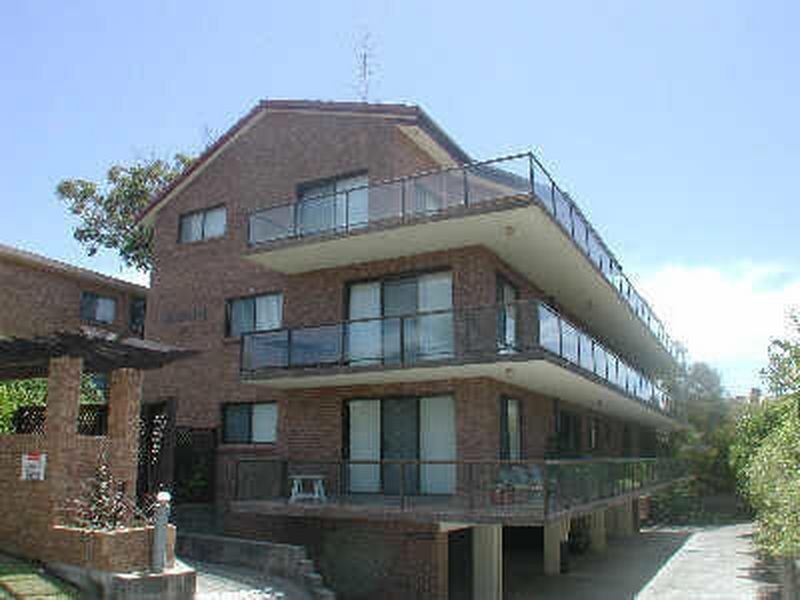 2/19 Barnhill Road, Terrigal NSW 2260