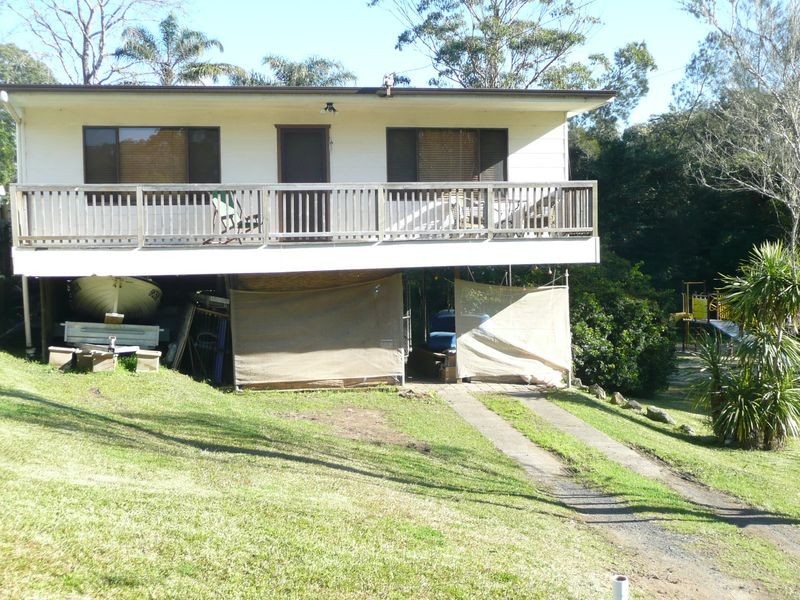 19 Girraween Avenue, Erina NSW 2250