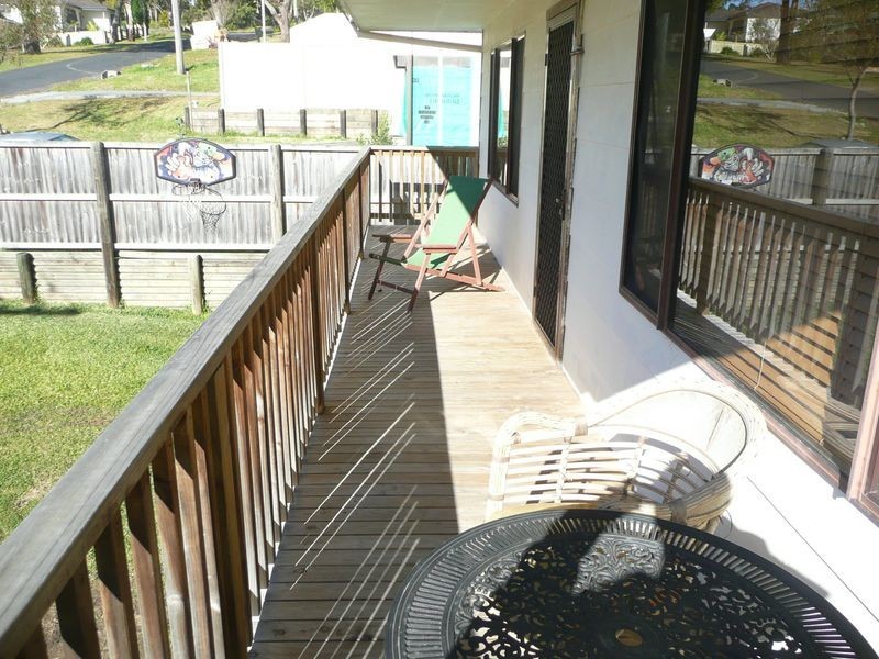 19 Girraween Avenue, Erina NSW 2250