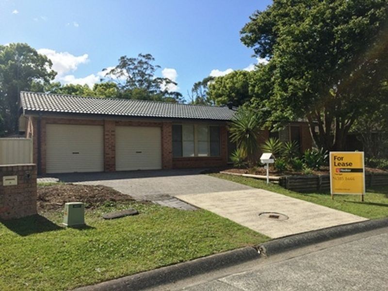 9 McGrath Close, Lisarow NSW 2250