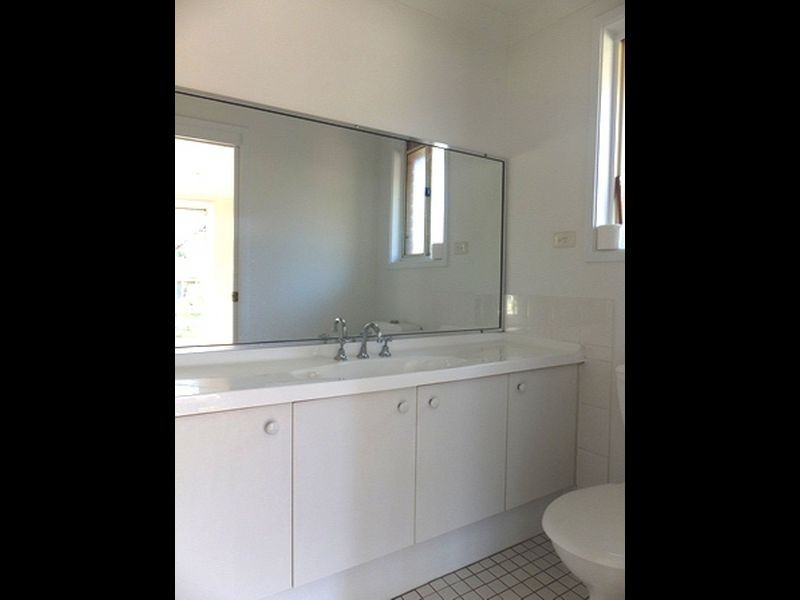 9 McGrath Close, Lisarow NSW 2250