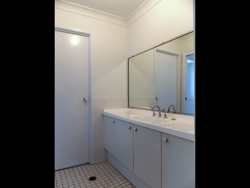 9 McGrath Close, Lisarow NSW 2250