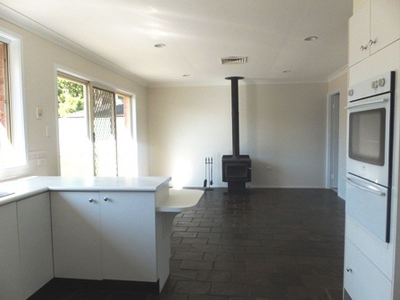 9 McGrath Close, Lisarow NSW 2250