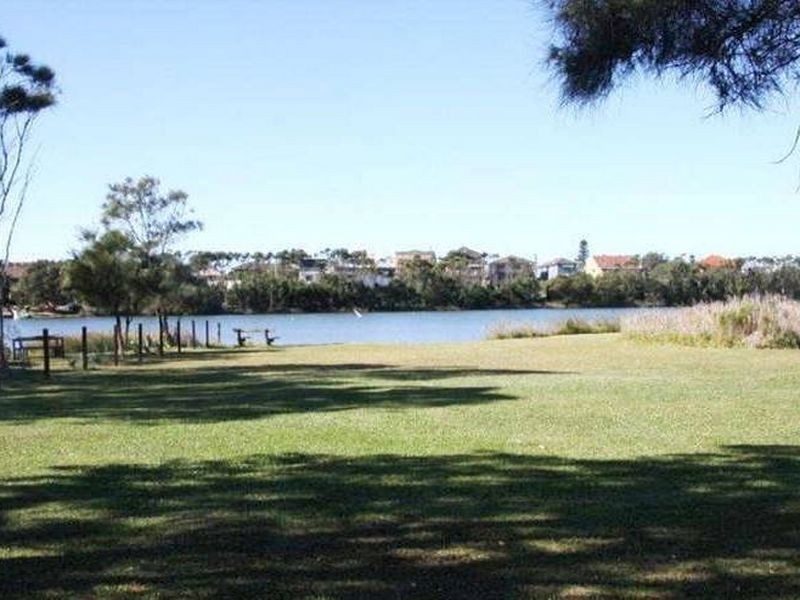 4 Ogilvie Street, Terrigal NSW 2260