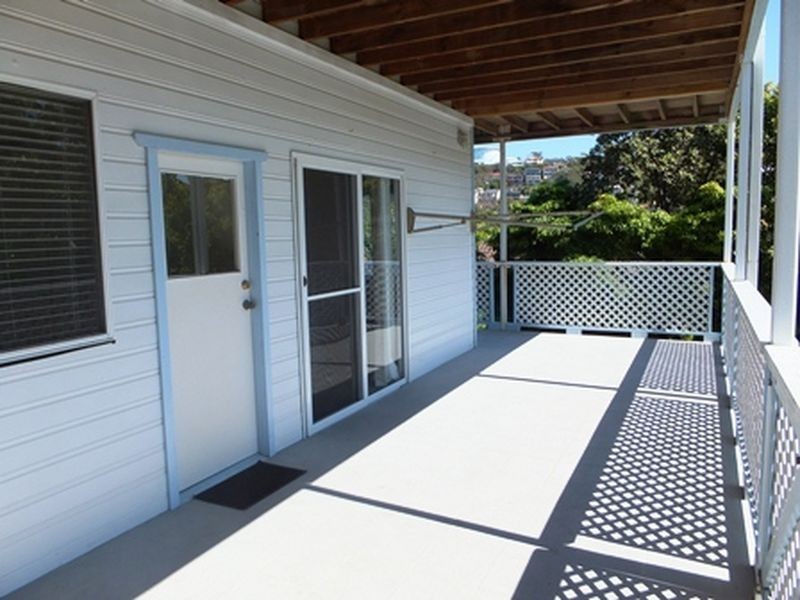 2/6 Tiarri Crescent, Terrigal NSW 2260
