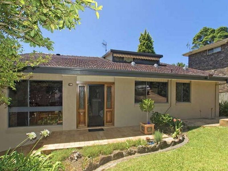 16 Holmes Road, Terrigal NSW 2260