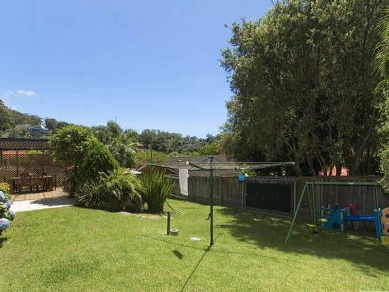 16 Holmes Road, Terrigal NSW 2260