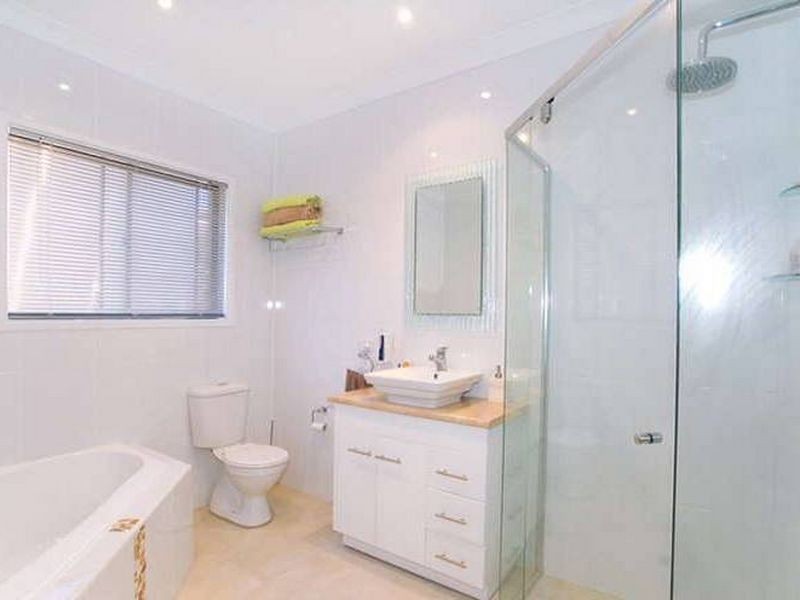 16 Holmes Road, Terrigal NSW 2260