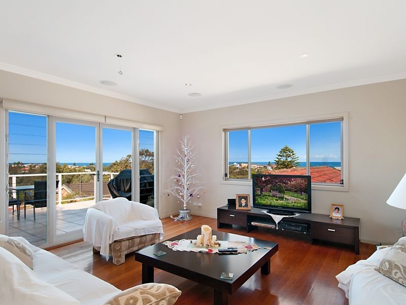 44 Willoughby Road, Terrigal NSW 2260