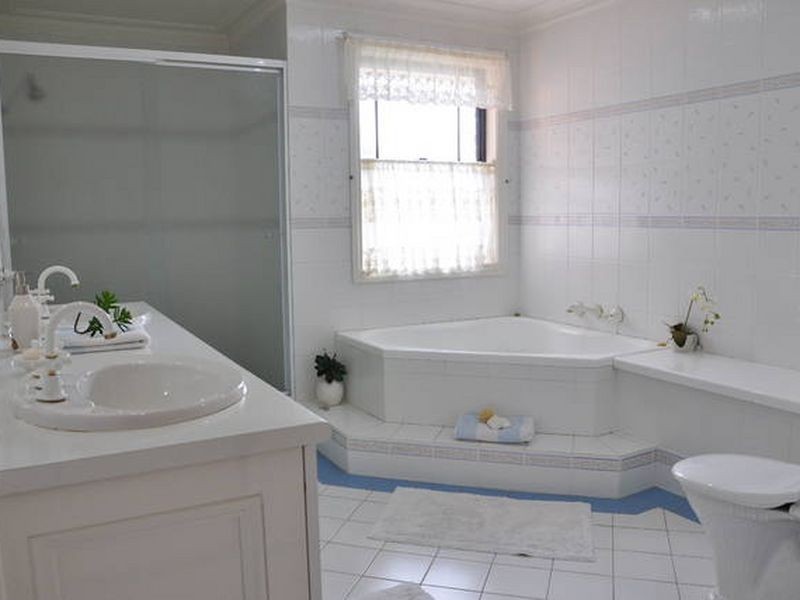 23 Captain Arthur Phillip Drive, Terrigal NSW 2260