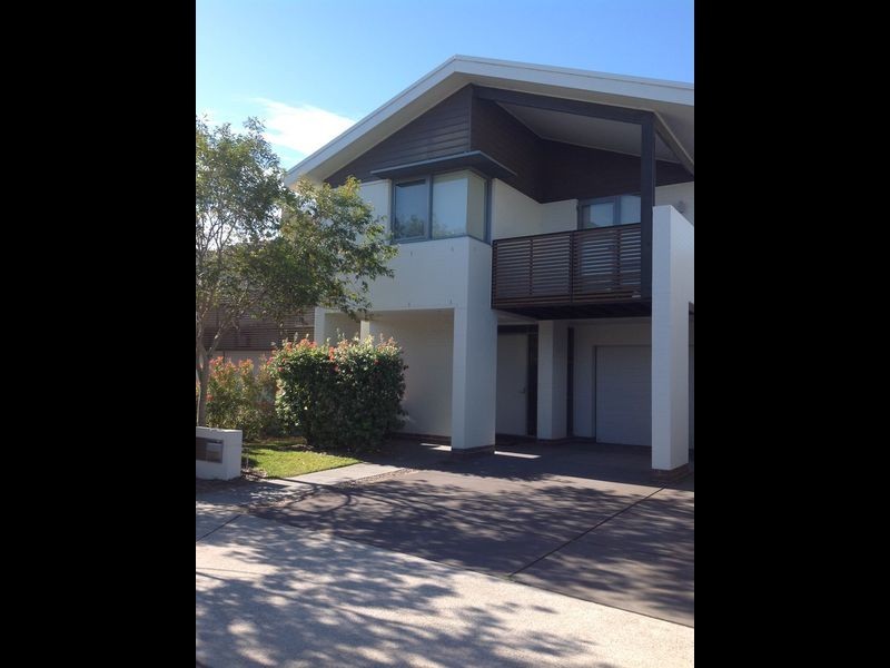 4 Pebble Beach Road, The Entrance North NSW 2261