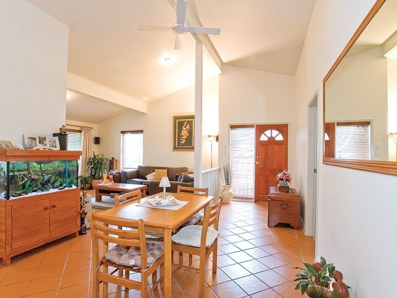 19 Raymond Terrace, Terrigal NSW 2260