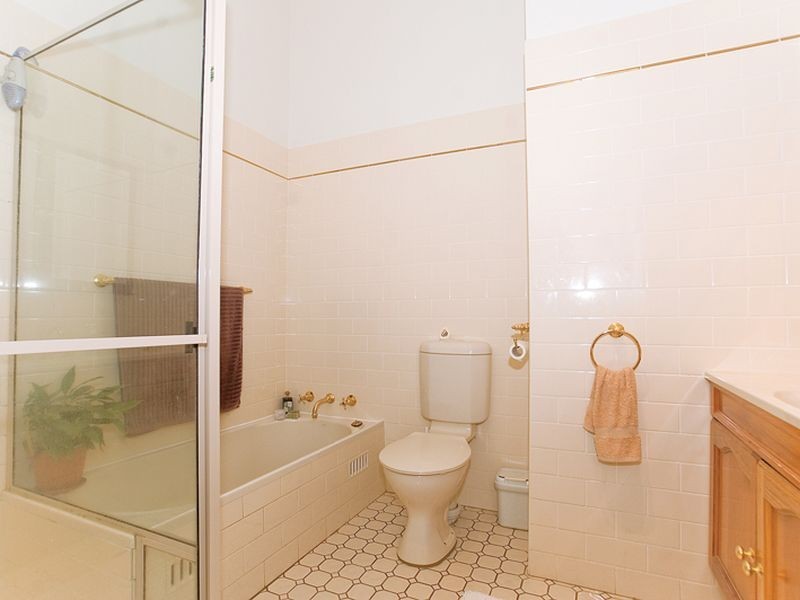 19 Raymond Terrace, Terrigal NSW 2260