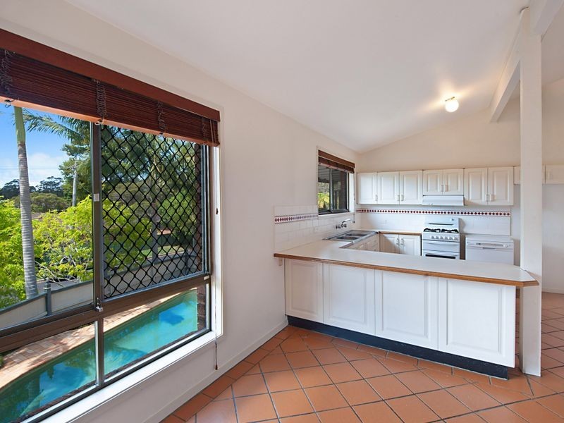 19 Raymond Terrace, Terrigal NSW 2260