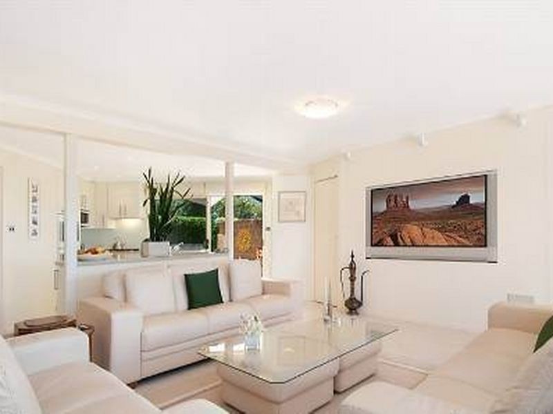 1/3 Hastings Road, Terrigal NSW 2260