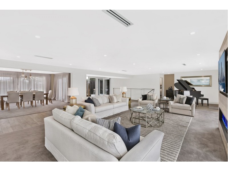 10-12 Ocean View Drive, Wamberal NSW 2260