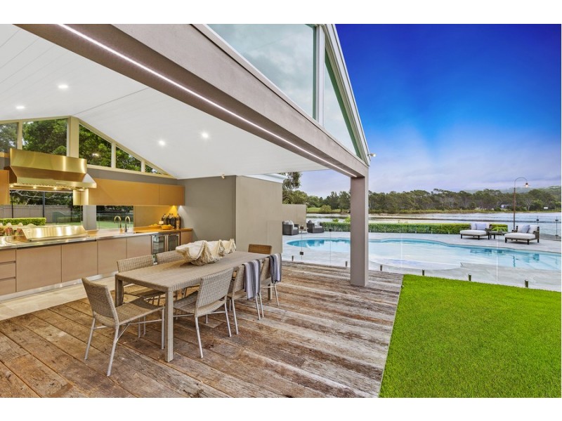 10-12 Ocean View Drive, Wamberal NSW 2260