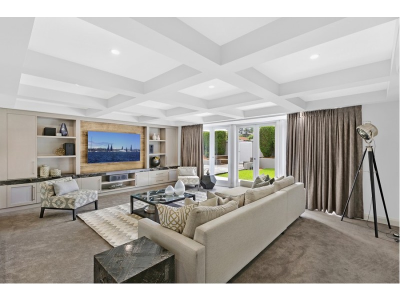 10-12 Ocean View Drive, Wamberal NSW 2260