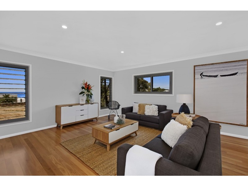 1 & 2/18 Painters Lane, Terrigal NSW 2260