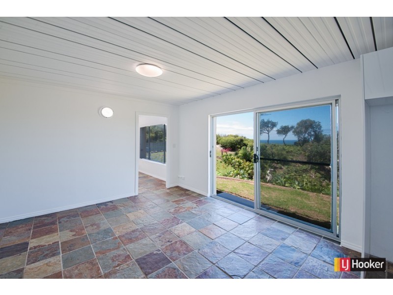 5A North Scenic Road, Forresters Beach NSW 2260