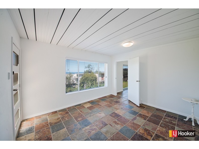 5A North Scenic Road, Forresters Beach NSW 2260