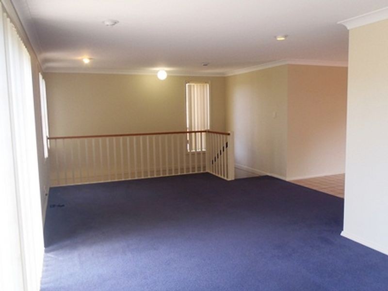 1/10 Sotherby Avenue, Terrigal NSW 2260