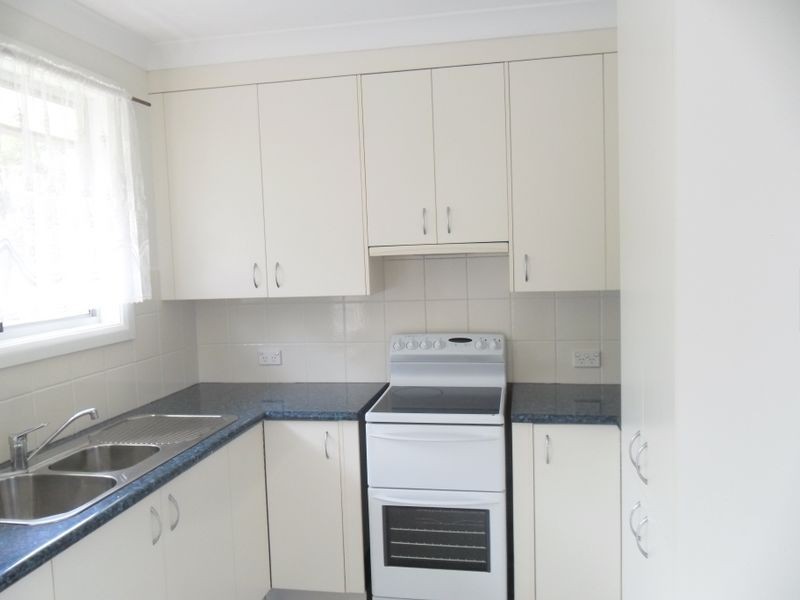 73 Lowanna Avenue, Forresters Beach NSW 2260