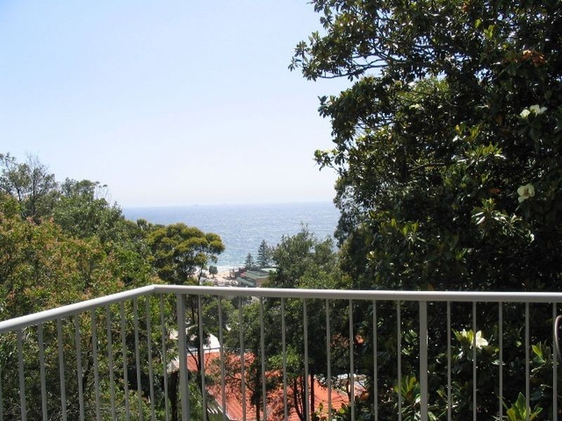 2/50 Barnhill Road, Terrigal NSW 2260