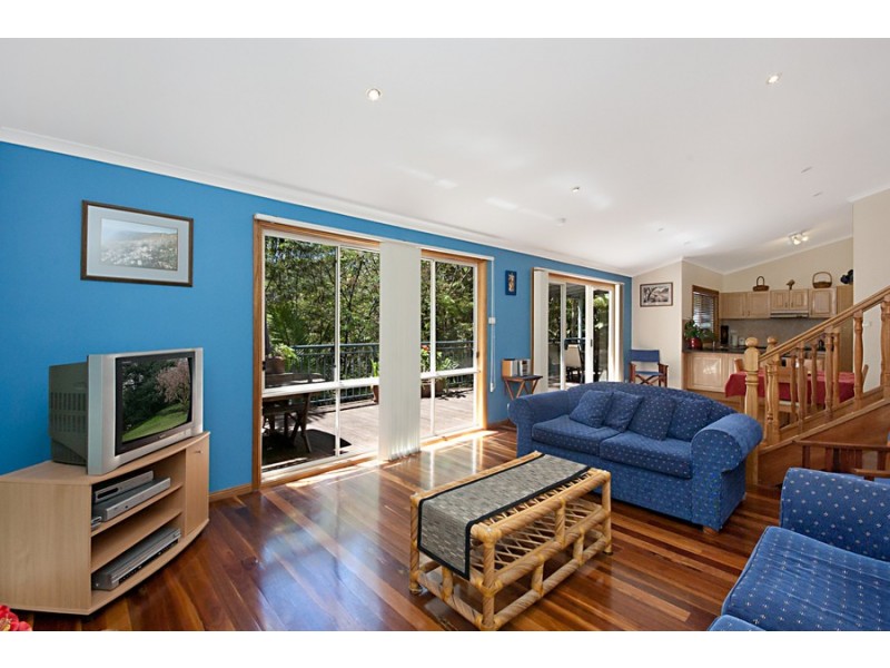 19 Harcourt Place, North Avoca NSW 2260