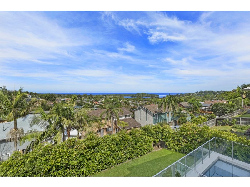 32 Reads Road, Wamberal NSW 2260