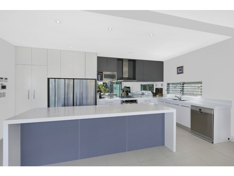 32 Reads Road, Wamberal NSW 2260