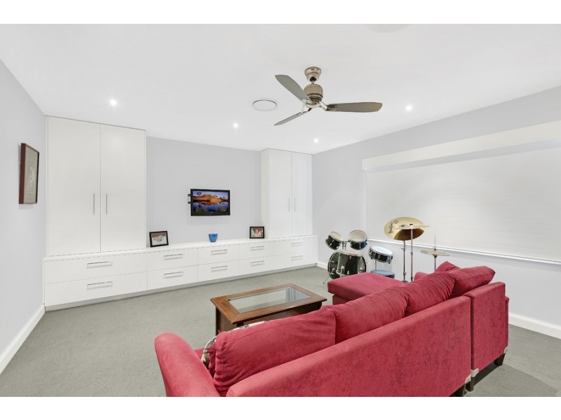 32 Reads Road, Wamberal NSW 2260