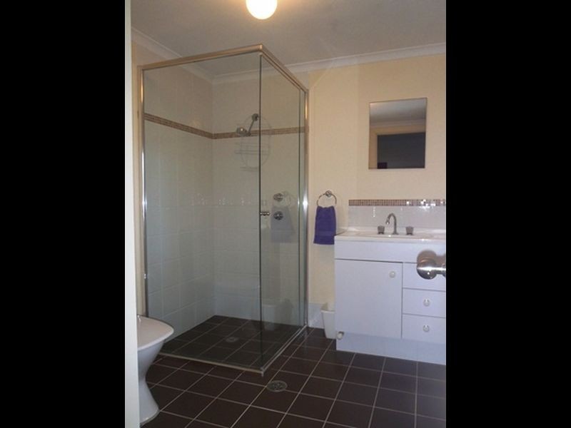 1/69 Meadow Road, Springfield NSW 2250