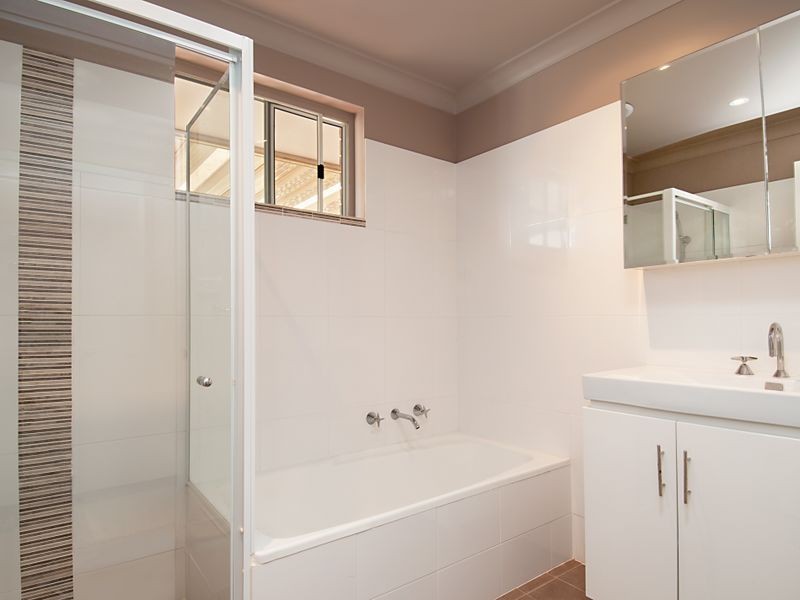 26 Anniversary Avenue, Terrigal NSW 2260