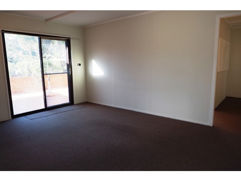 1/8 Parry Avenue, Terrigal NSW 2260