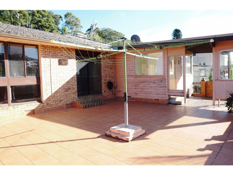 1/8 Parry Avenue, Terrigal NSW 2260