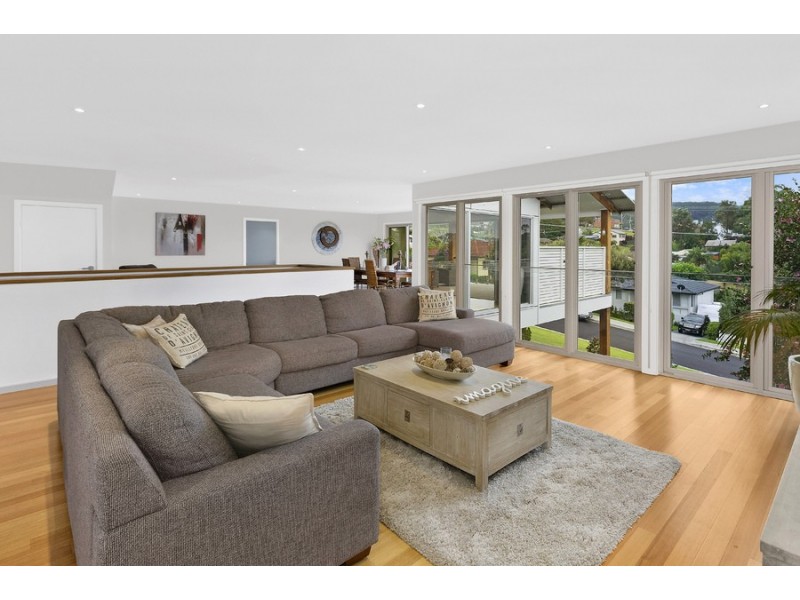 56 Old Gosford Road, Wamberal NSW 2260