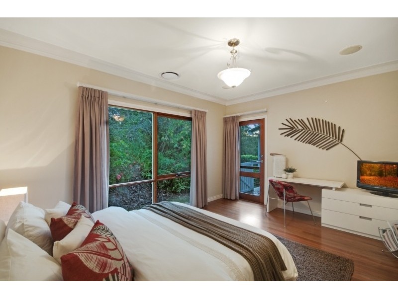 128 Oak Road, Matcham NSW 2250