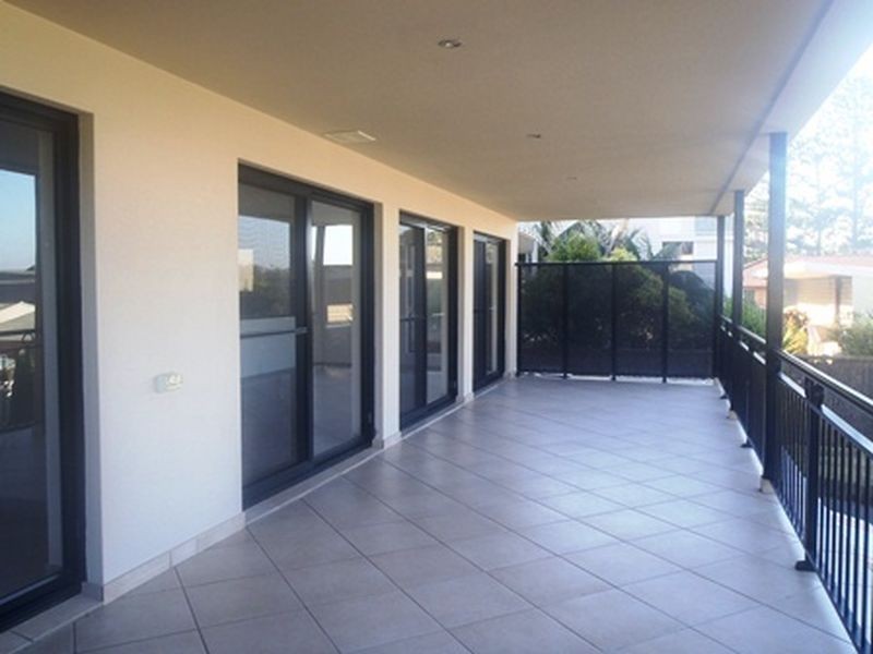 2/121 Oceanview Drive, Wamberal NSW 2260