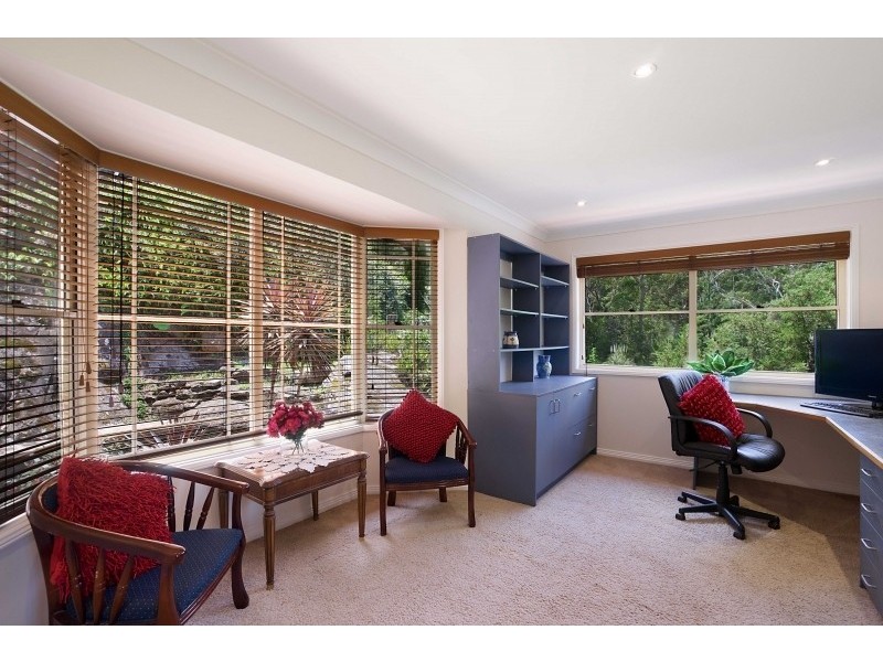 124 Daley Avenue, Daleys Point NSW 2257